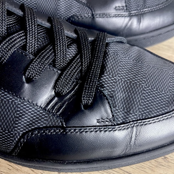 Louis Vuitton Men’s Black Graphite Damier Ebne High Tops - Picture 10 of 11